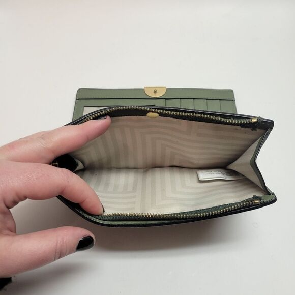Kate Spade Green Wallet - Picture 10 of 15